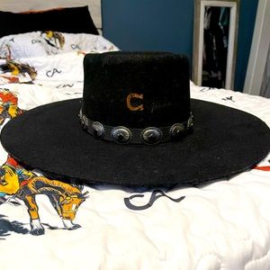 Charlie1Horse high desert black small